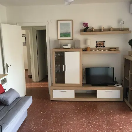 Golden Park Дения