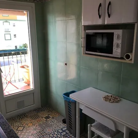 Golden Park Дения